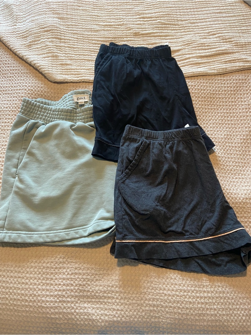 Pact Organic cotton shorts bundle